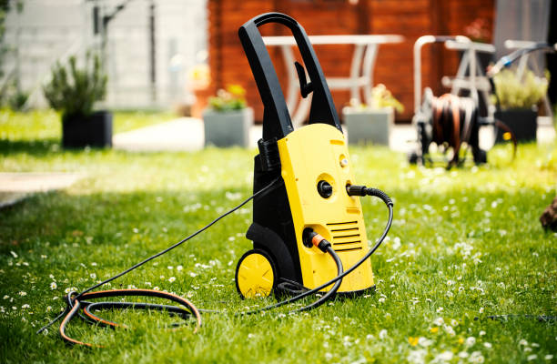 Best Driveway Pressure Washing  in New Bern, NC